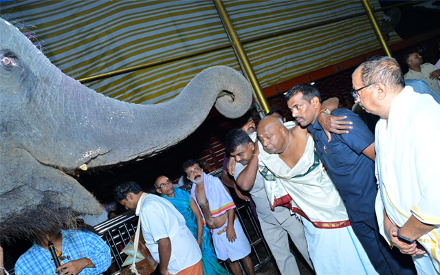 ಕುಕ್ಕೆ ಸುಬ್ರಹ್ಮಣ್ಯದಲ್ಲಿ ವಿಶೇಷ ಪೂಜೆ ಸಲ್ಲಿಸಿದ ದೇವೇಗೌಡ ದಂಪತಿ