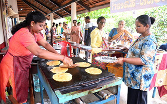 ತನ್ನ ಕುಟುಂಬದ ಪಾಲಿಗೆ ನಿಜವಾಗಿಯೂ ‘ಲಕ್ಷ್ಮಿ’ಯಾಗಿ ಮೂಡಿಬಂದ ಲಕ್ಷ್ಮೀ ಆಚಾರ್ಯ