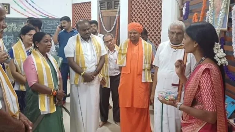 ಪ್ರಭಾಕರ ಭಟ್‌ ಅವರನ್ನು ಹಾಡಿ ಹೊಗಳಿದ ಮಾಜಿ ಸಿಎಂ ಹೆಚ್‌ಡಿ ಕುಮಾರಸ್ವಾಮಿ