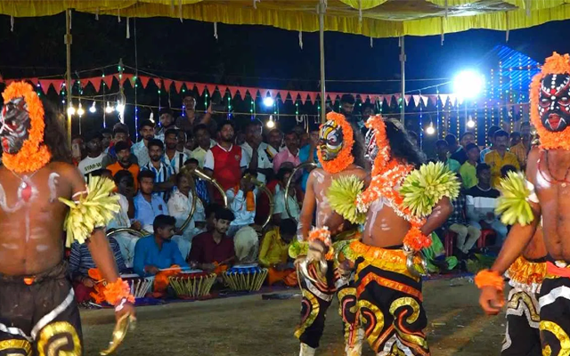 ಬೆಳ್ತಂಗಡಿಯಲ್ಲಿ ನವ ಗುಳಿಗ ದೈವಗಳಿಗೆ ಅಪರೂಪದ ಗಗ್ಗರ ಸೇವೆ